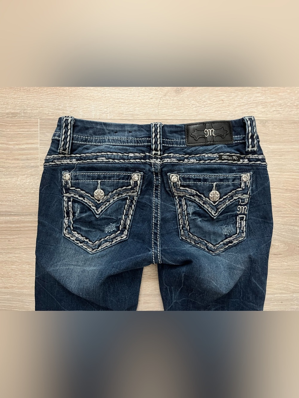 Miss Me Women’s Dark Blue Signature Bootcut Jeans - Size 25 - Picture 7 of 8